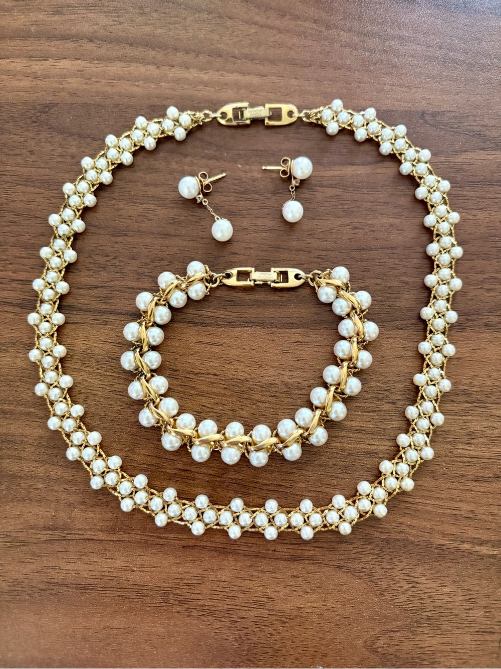 Gold and White Pearl Necklace, Bracelet & Earrings Set - Vintage Napier